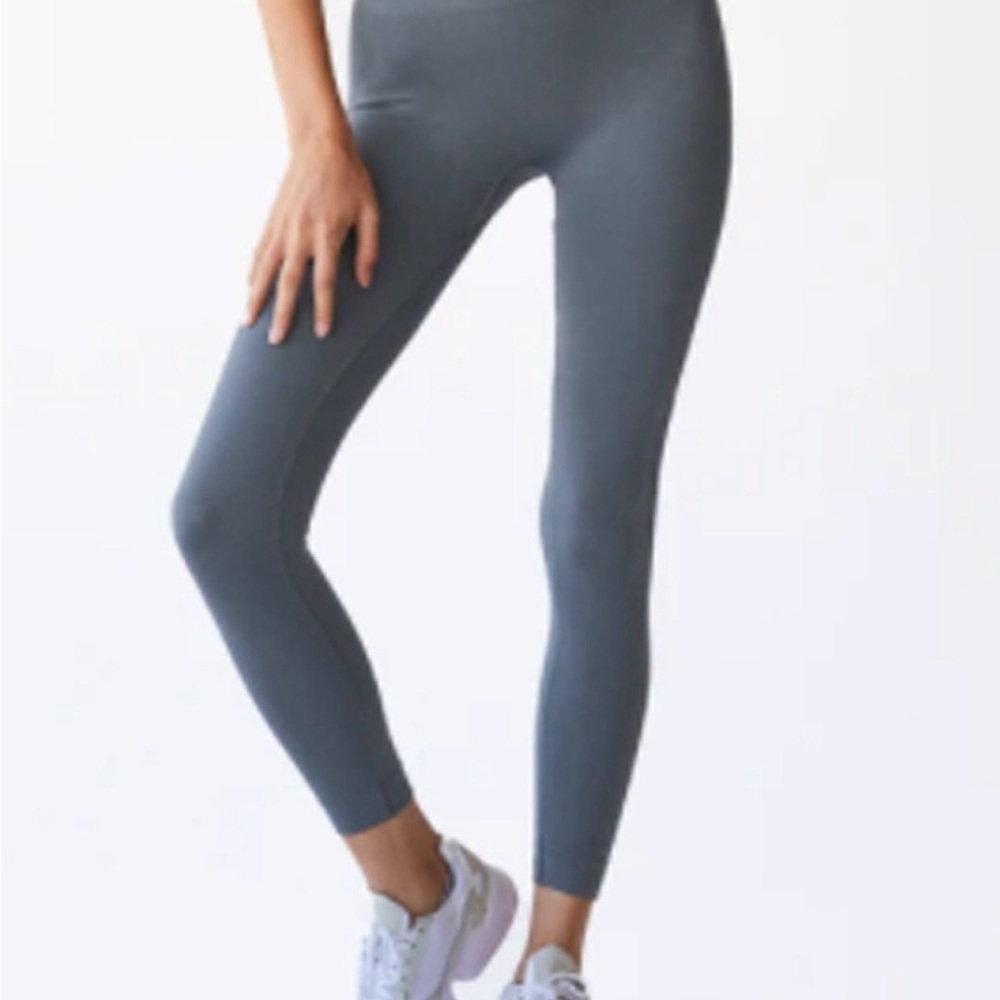 SET Active Slate Gray Leggings